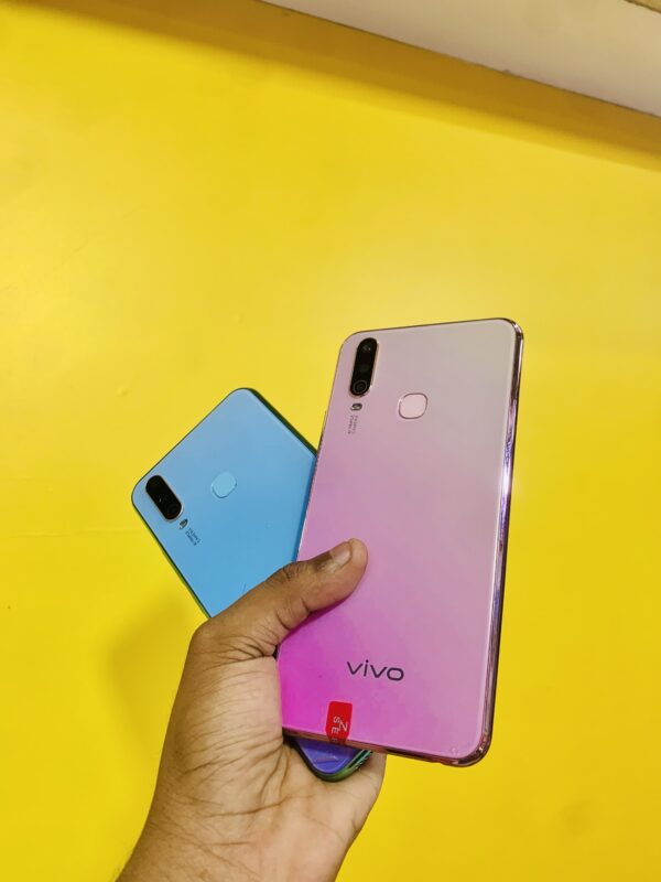 vivo Y17 (8/256 জিবি)