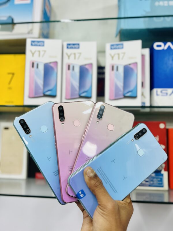 vivo Y17 (8/256 জিবি)