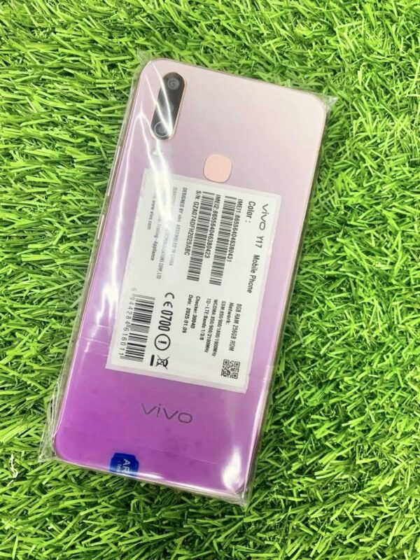 vivo Y17 (8/256 জিবি)